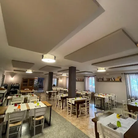 La Cascina 3*